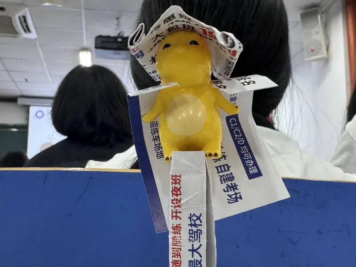 侠客奶龙