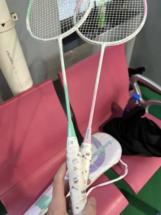 第一对羽毛球拍 🏸